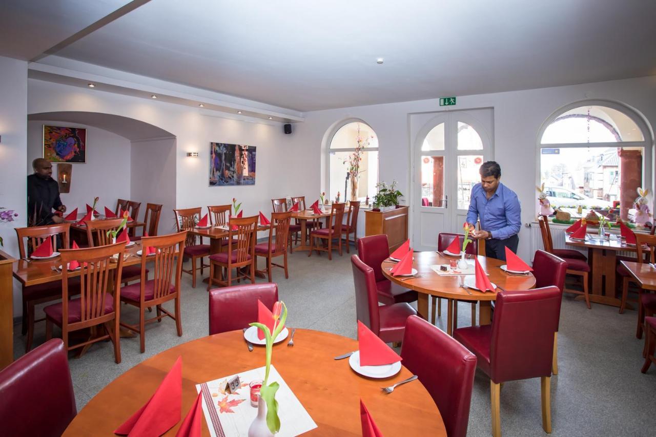 Hotel Ratskeller Nideggen Zewnętrze zdjęcie