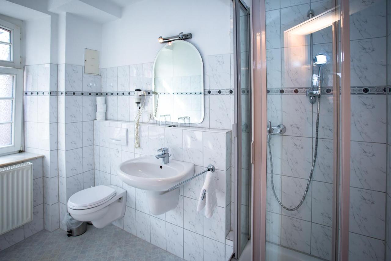 Hotel Ratskeller Nideggen Zewnętrze zdjęcie